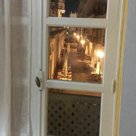 Casa Del Mercado 加的斯